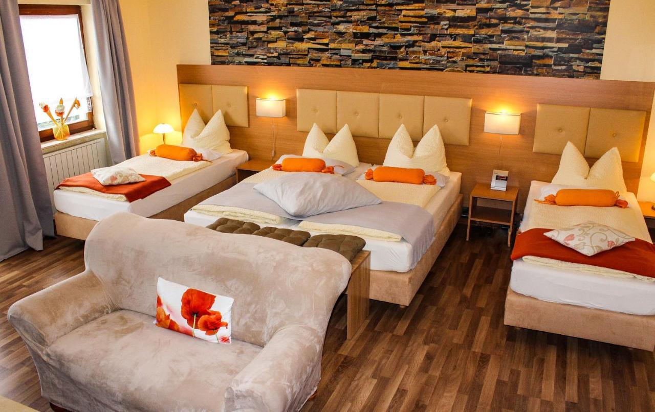 Hotel Seerose Garni Nohfelden Extérieur photo